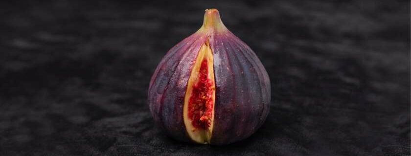 photo of an open fig fruit